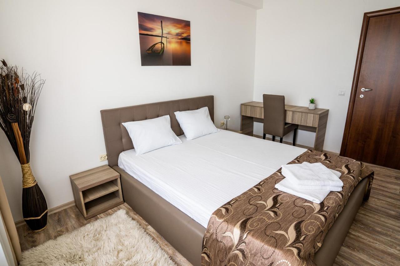 Summerland Sea-View Luxury Apartment Mamaia Luaran gambar