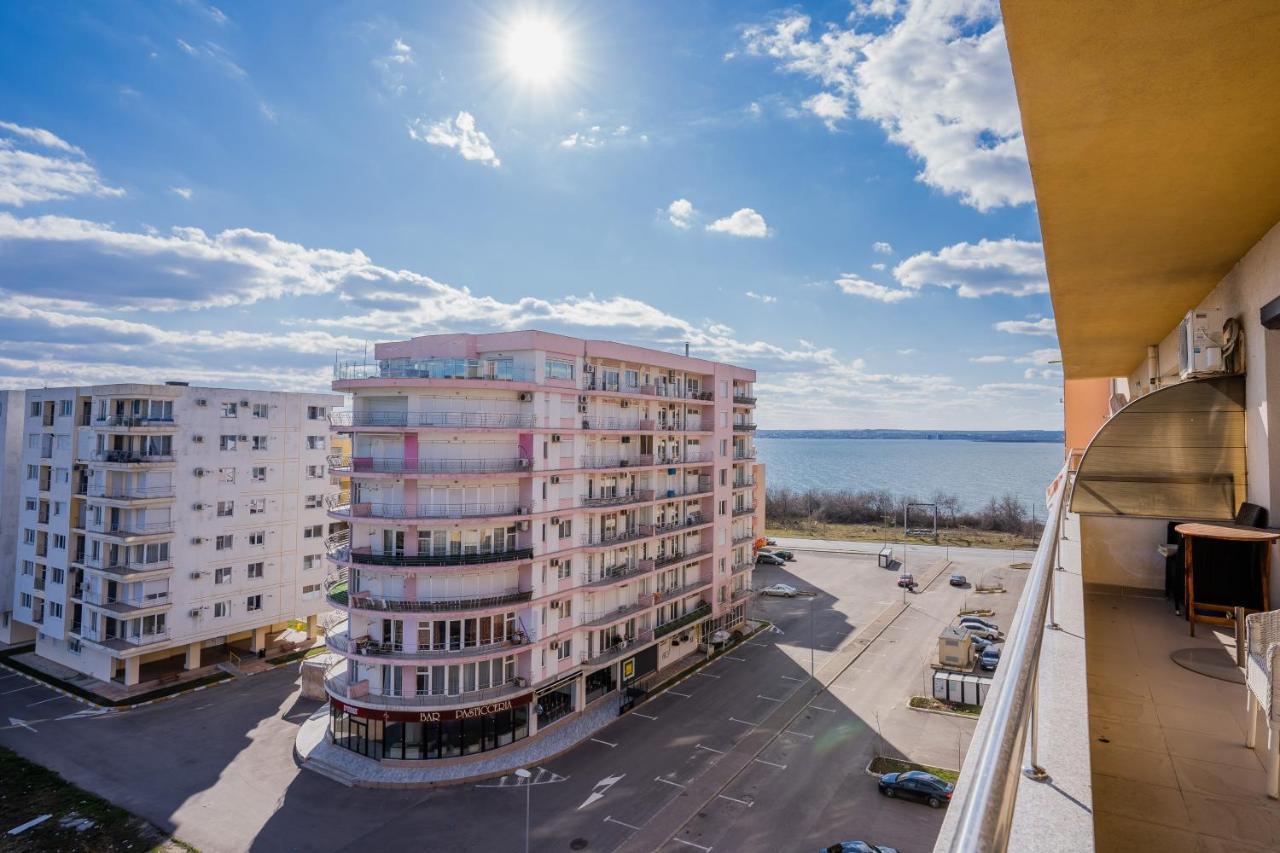 Summerland Sea-View Luxury Apartment Mamaia Luaran gambar