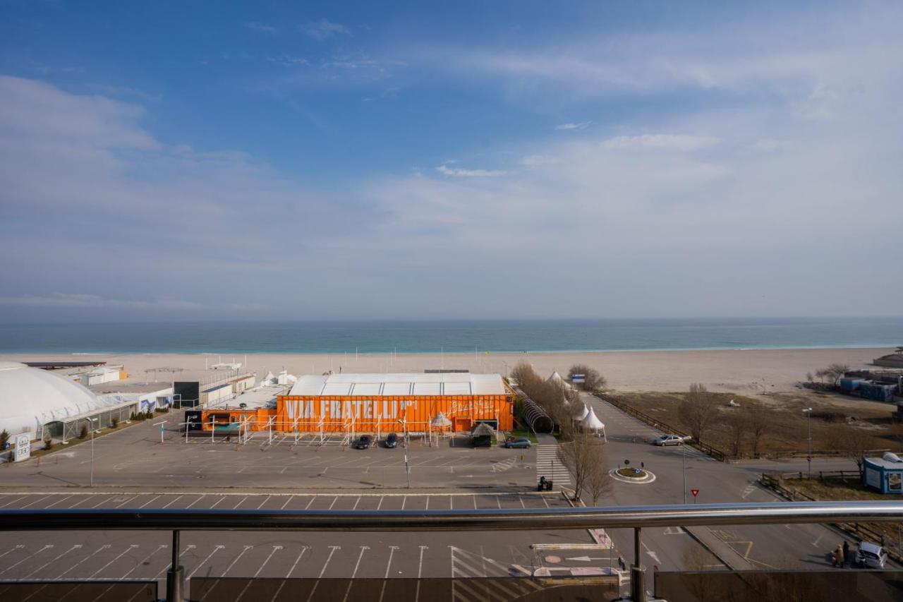 Summerland Sea-View Luxury Apartment Mamaia Luaran gambar